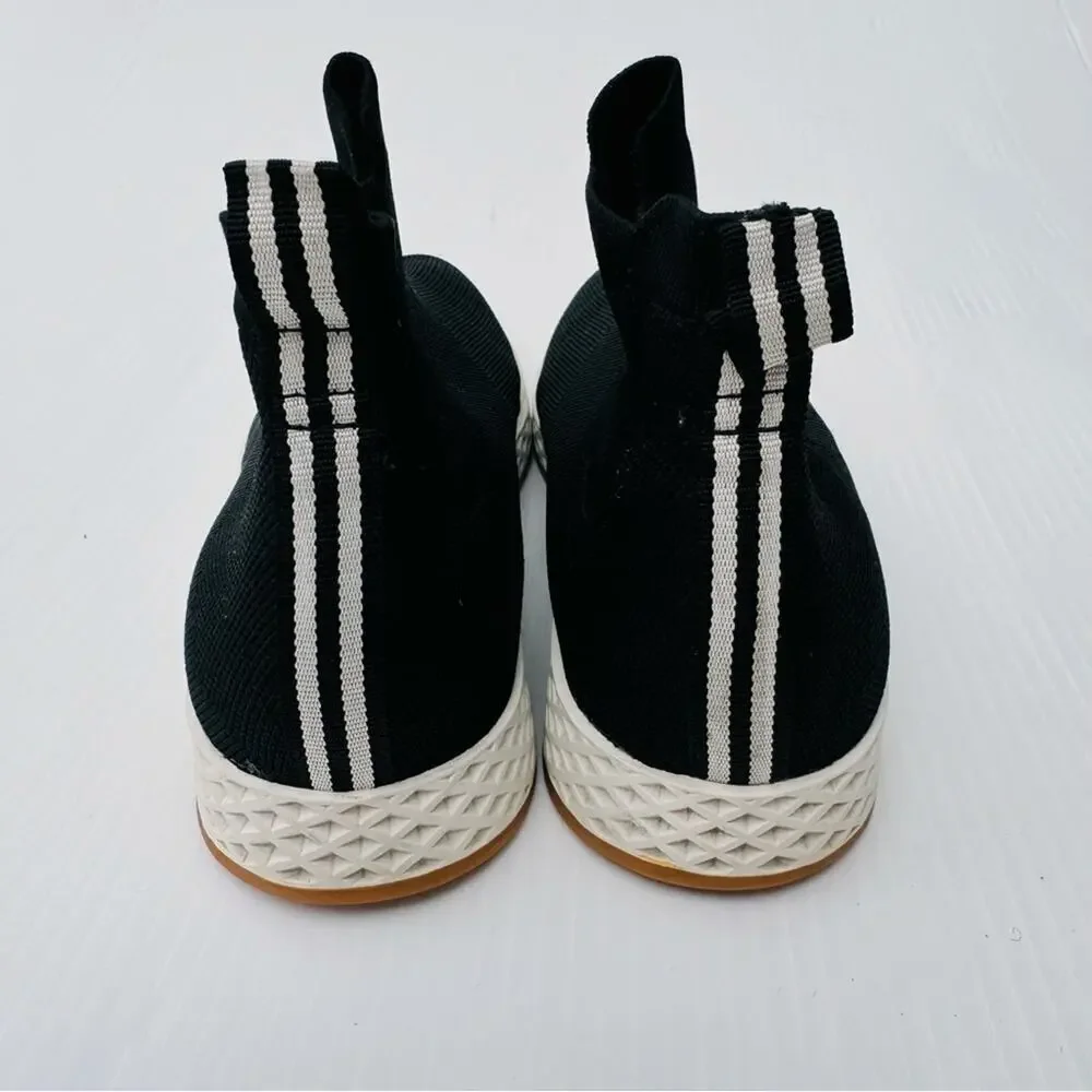 Urban Sport j/Slides pull on sneaker size: 7.5 black